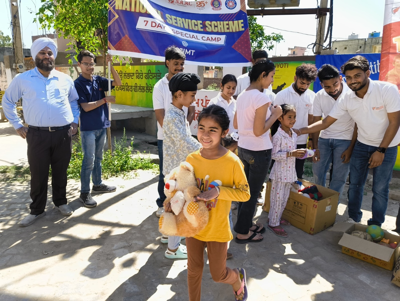 toy donation gjimt mohali